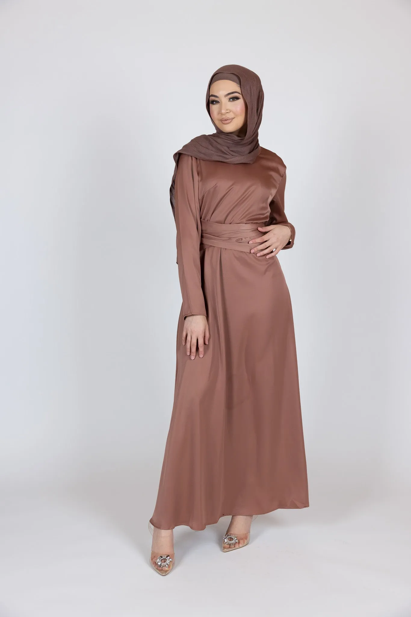 Abril Satin Tie Abaya