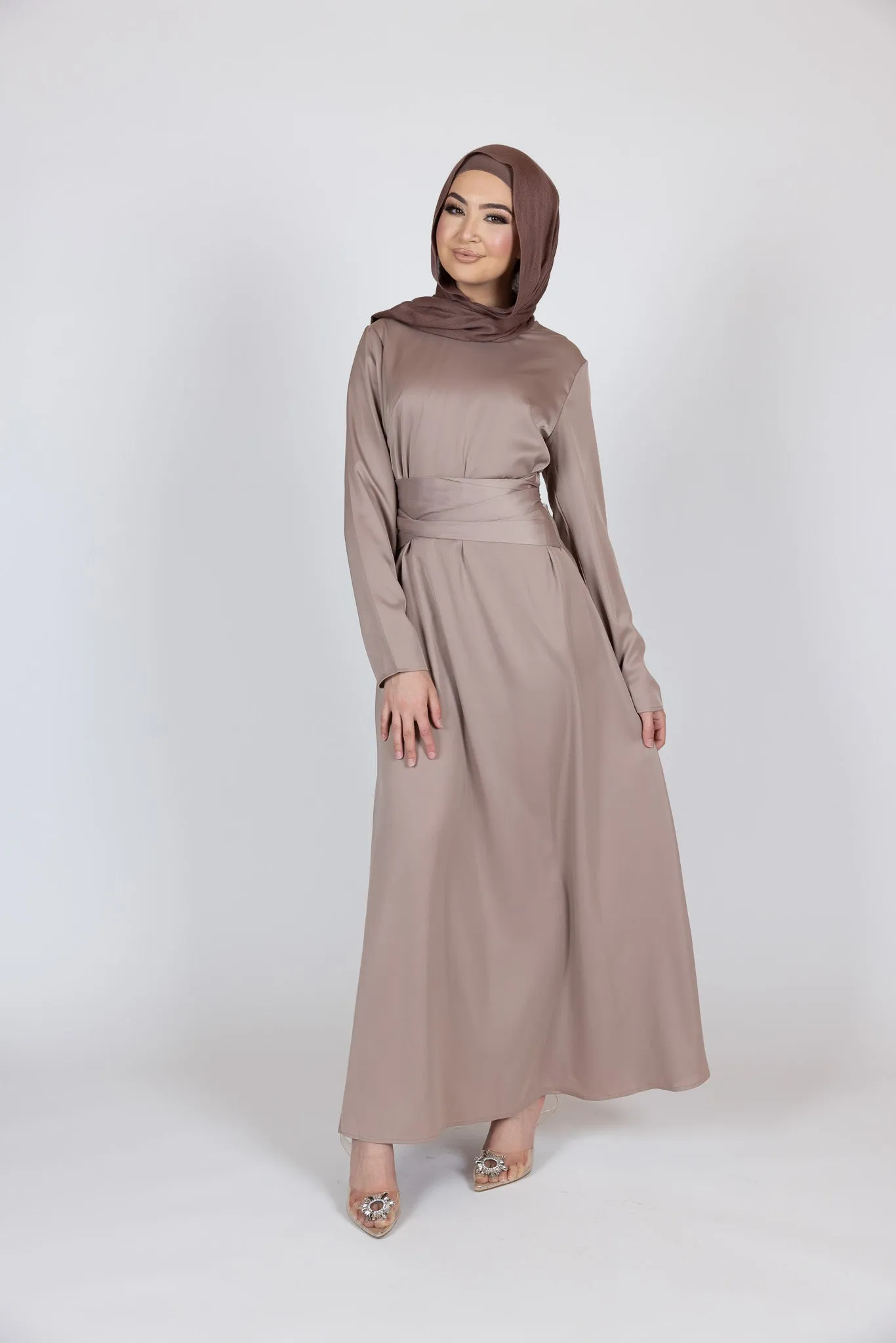 Abril Satin Tie Abaya