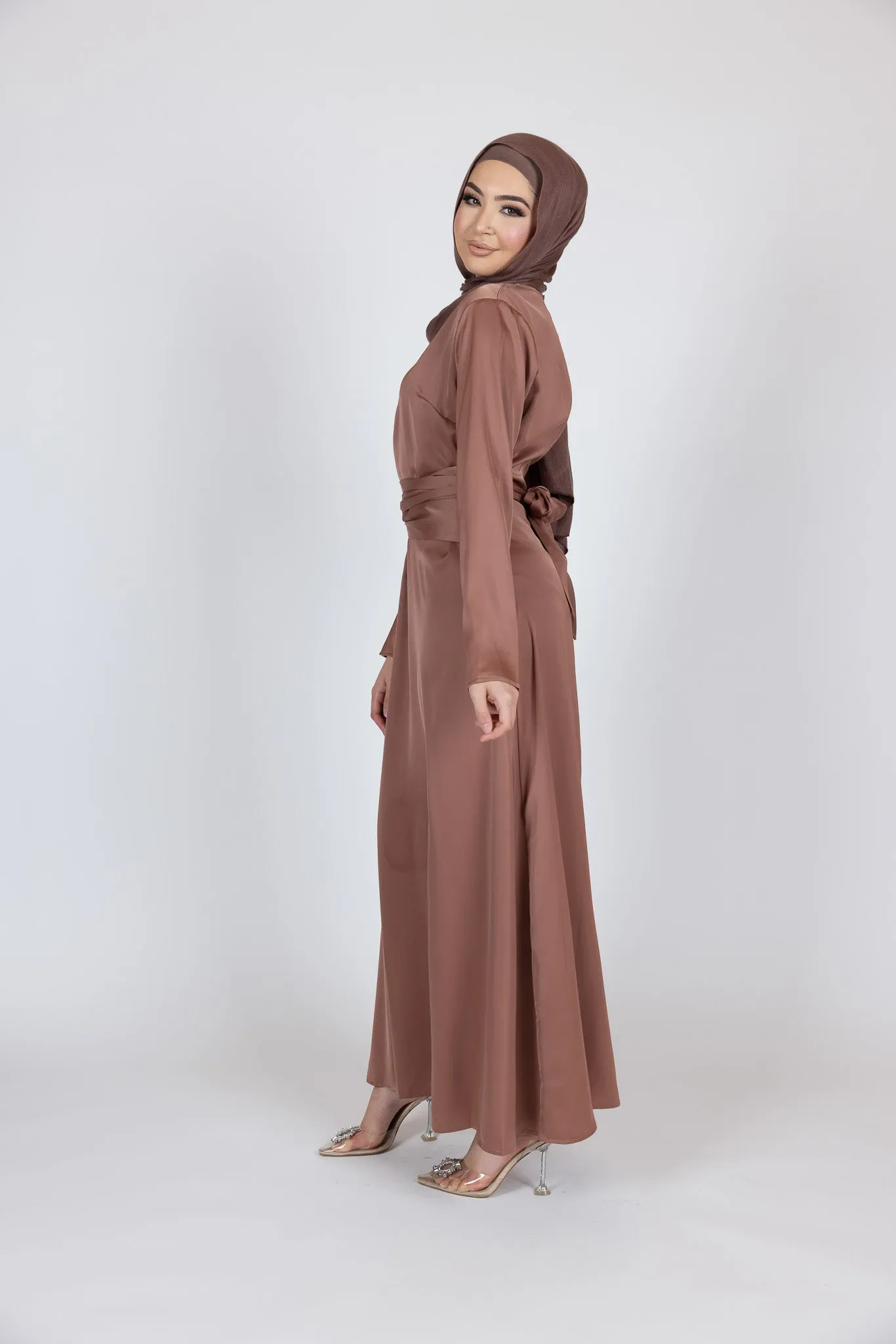 Abril Satin Tie Abaya