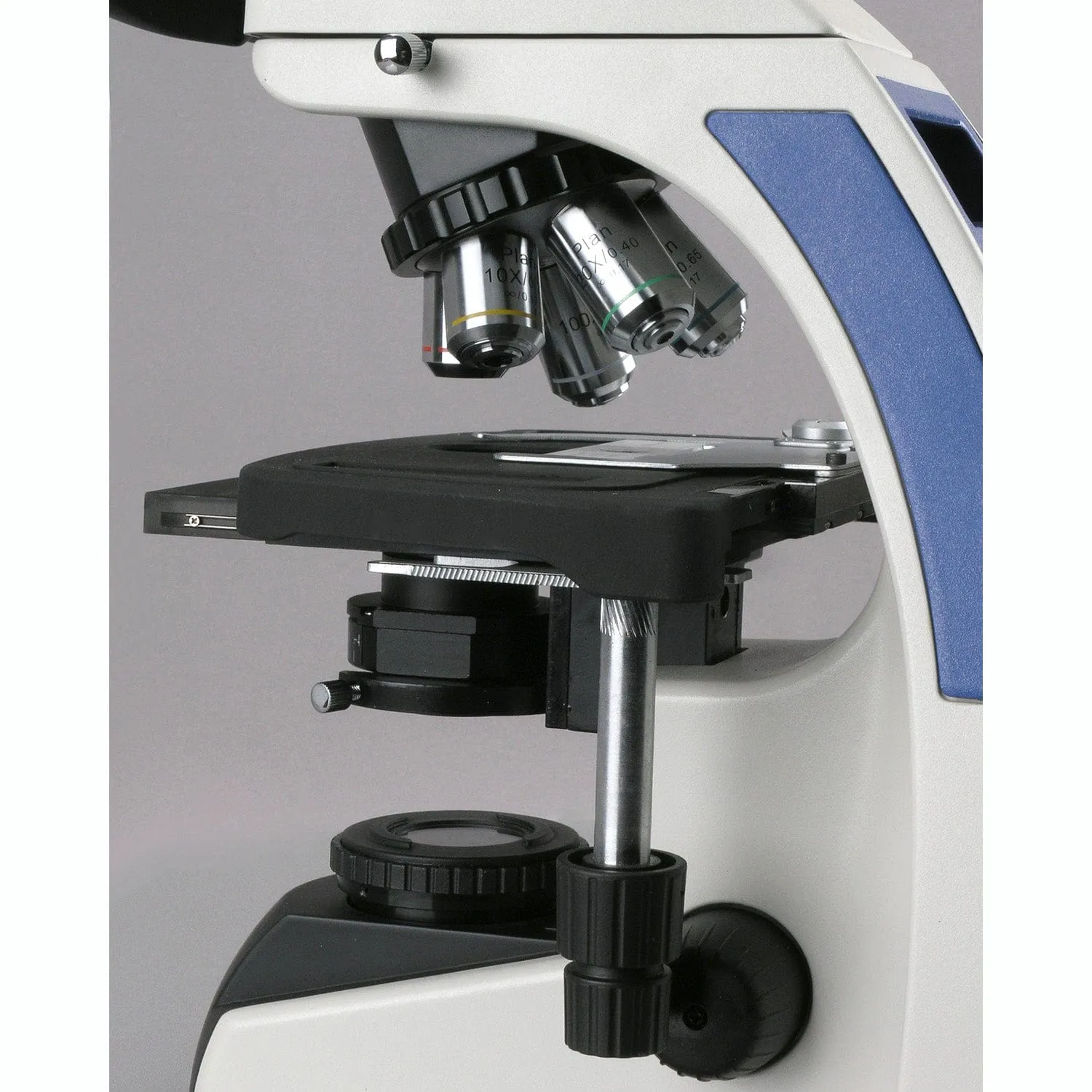 AmScope T720 Series Trinocular Compound Microscope 40X-2500X Magnification With Quintuple Plan Infinity Kohler Laboratory and HD Recording Camera