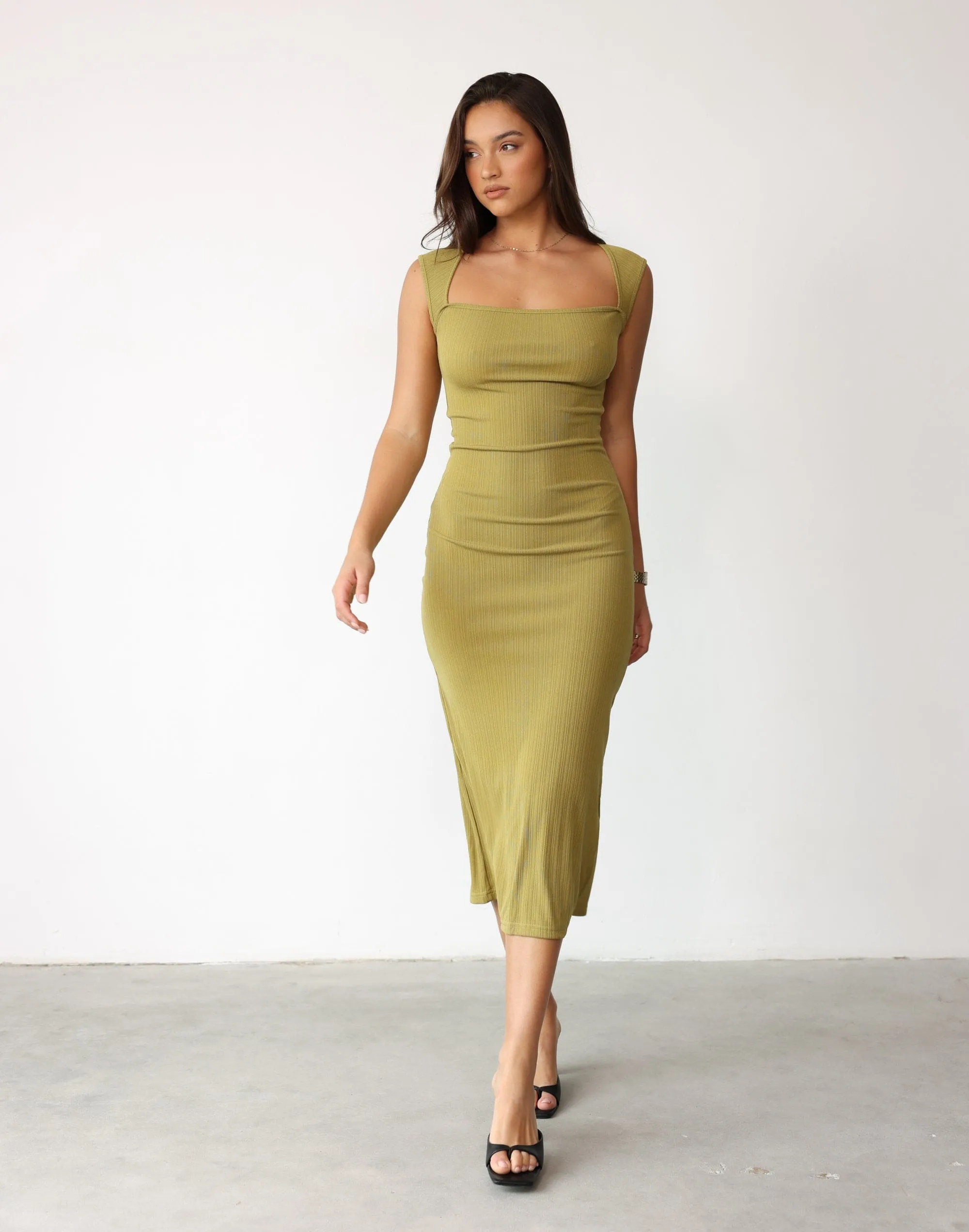 Avi Maxi Dress (Khaki)