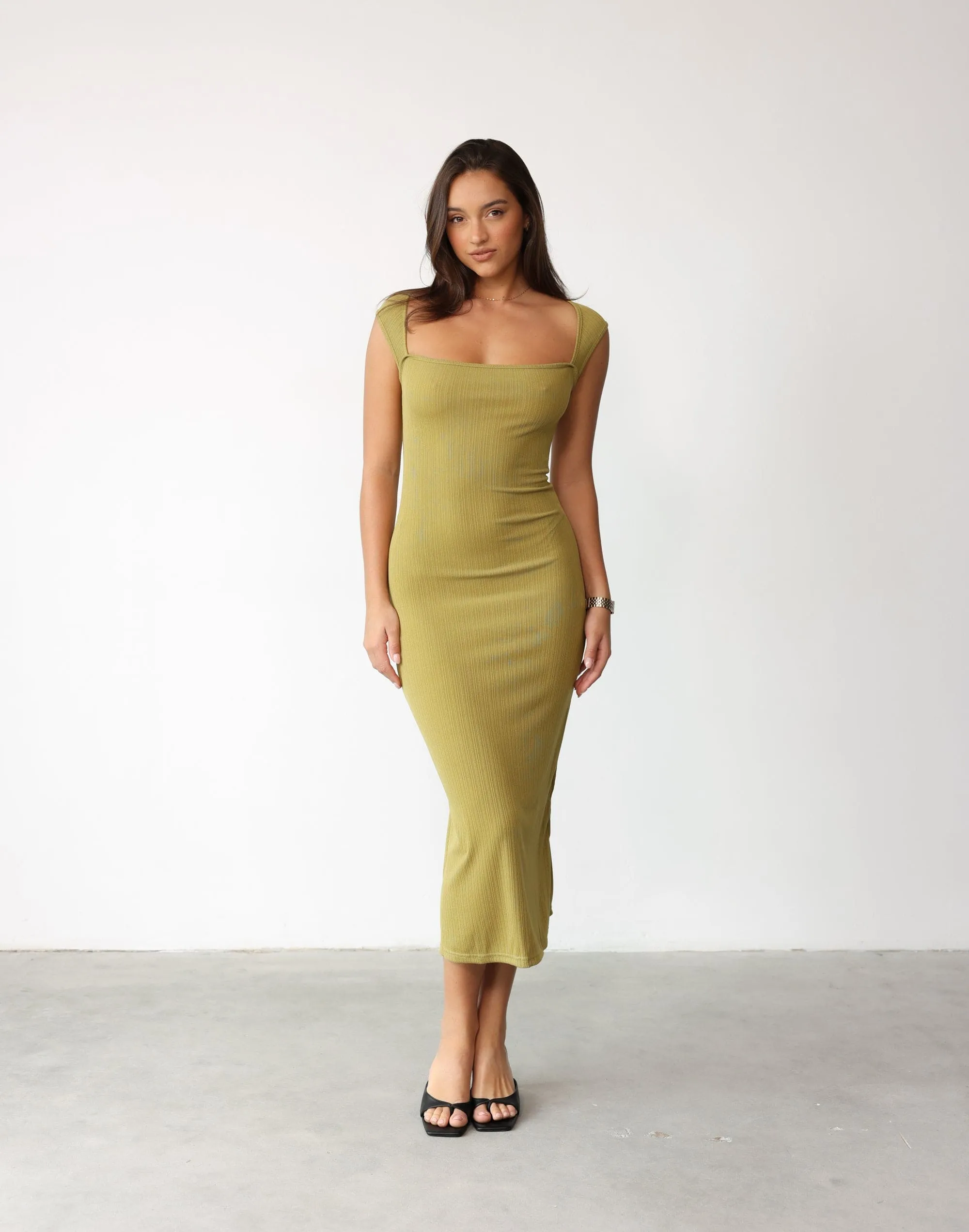 Avi Maxi Dress (Khaki)