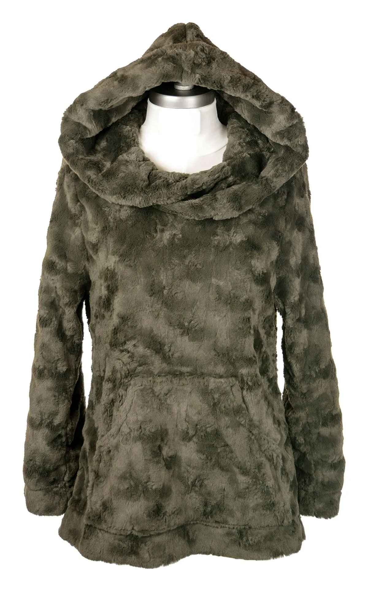 Hooded Lounger - Cuddly Faux Furs